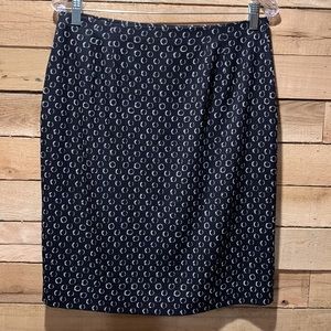 Ann Taylor Black & Tan Pencil Skirt size 8